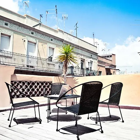 Barceloneta Suites Apartments Market-2
