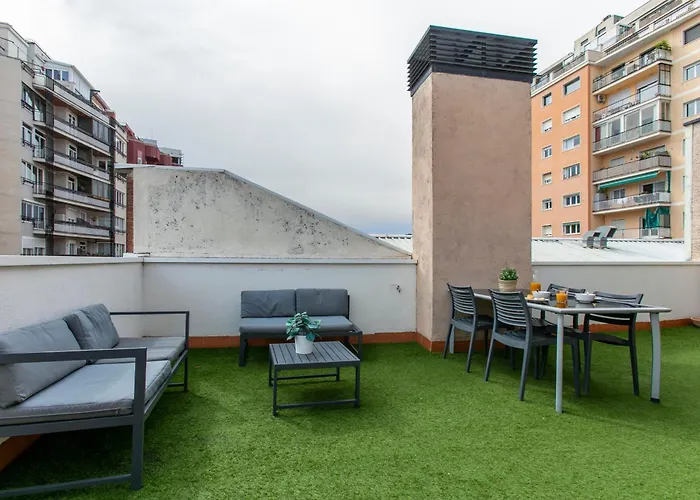 Chic And Modern s In Gracia